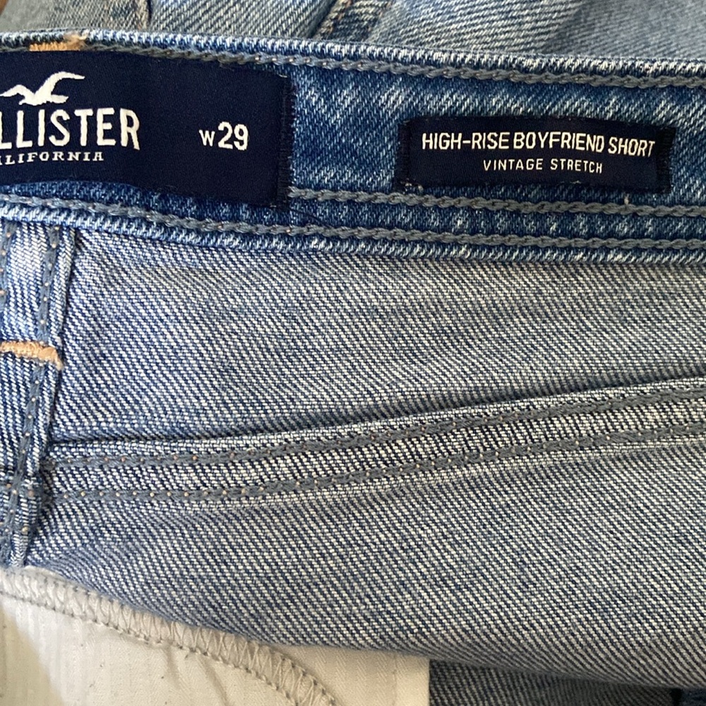Hollister Blue Jean Shorts with Distressed Hem - Picture 4 of 4